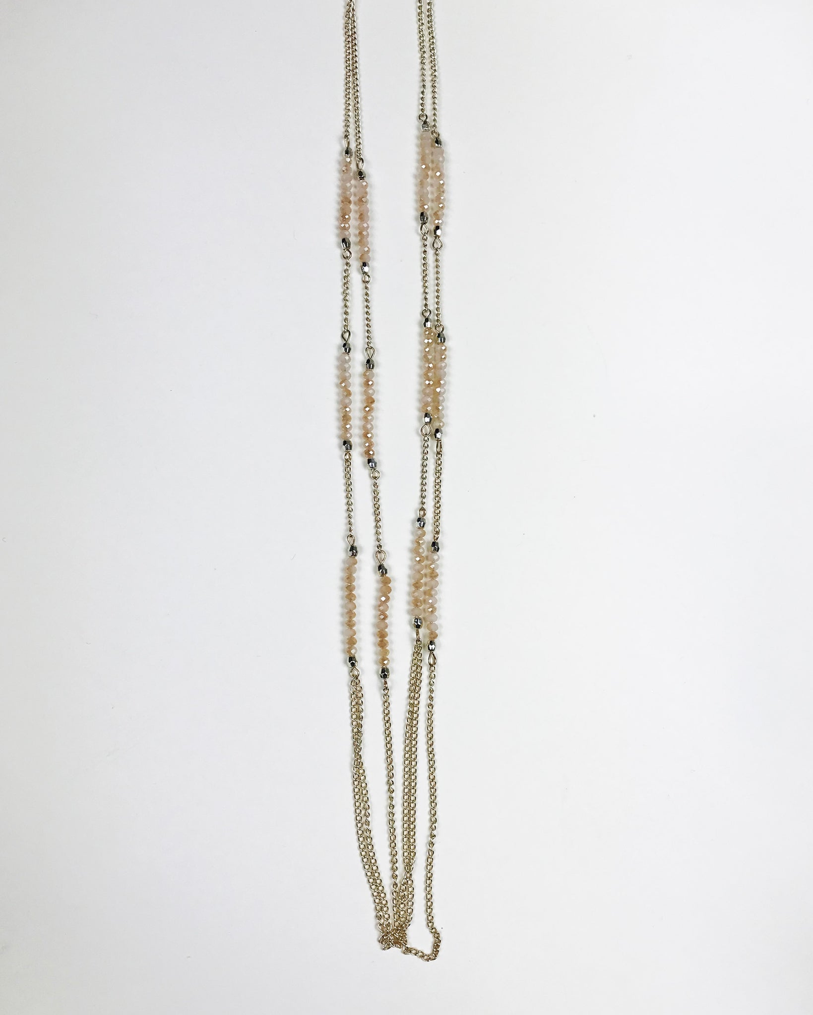 LEOUBE NECKLACE